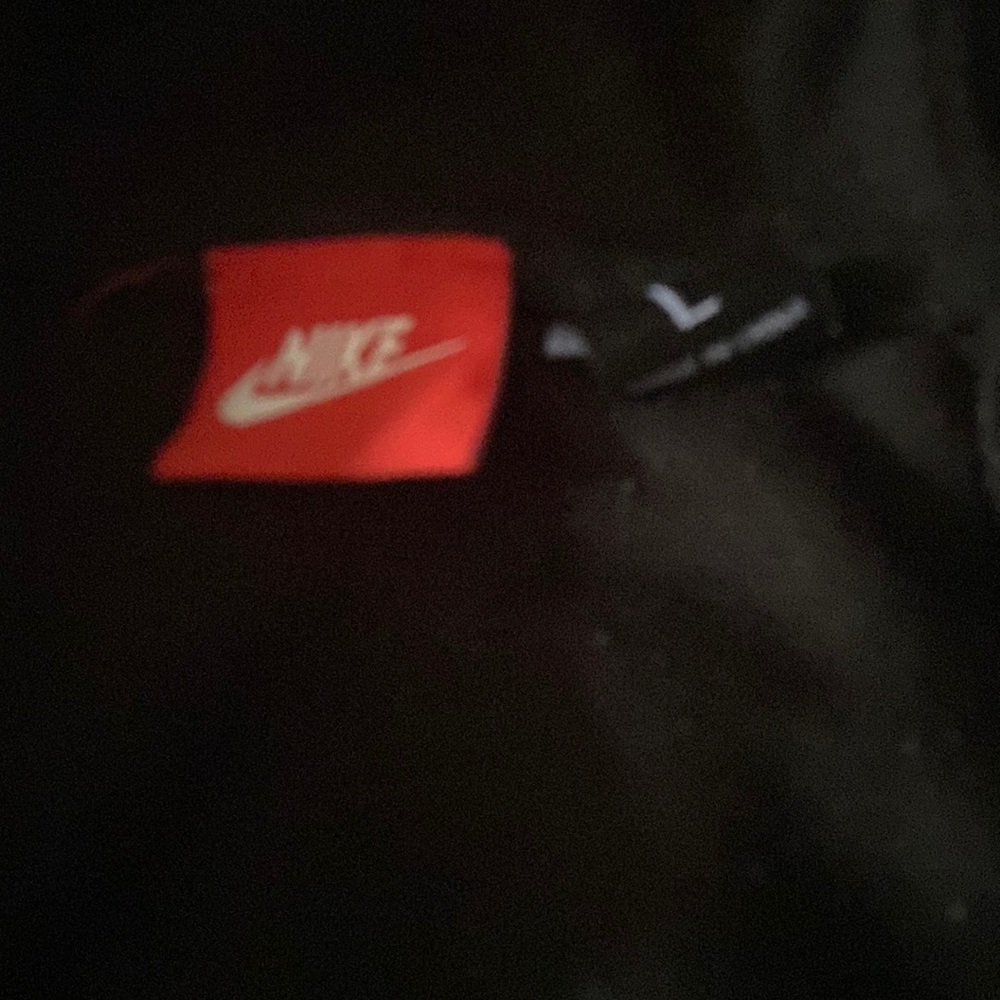 Womens Nike tech sweater, send offers ! 💕 - Picture 4 of 4